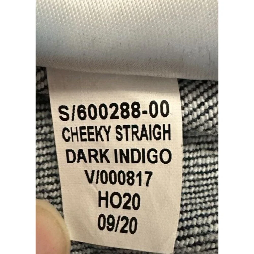 GAP Cheeky Straight High Rise Cropped Jeans 10R/31 Dark Wash Raw Hem Button Fly - Picture 11 of 13